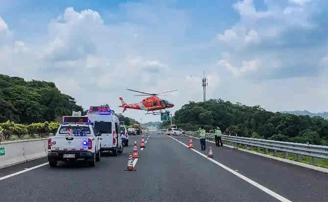 洞口高速公路汽车救援案例